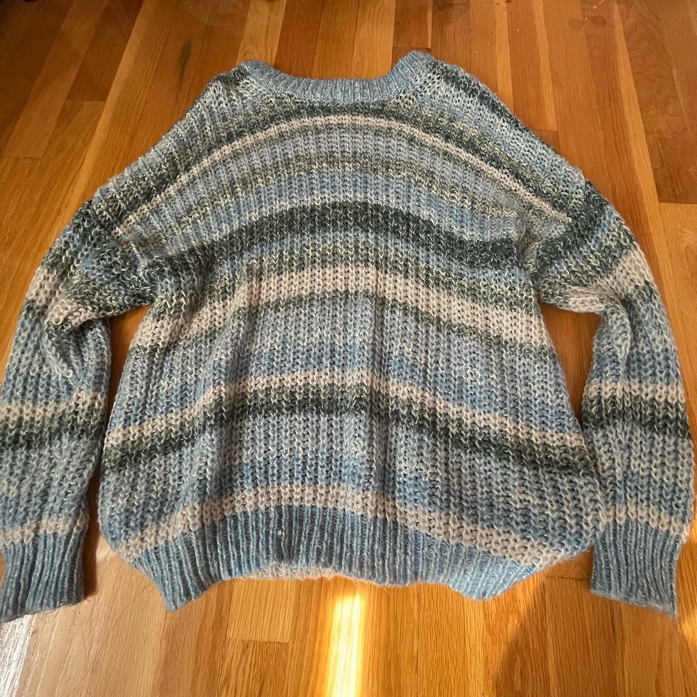 Striped blue american eagle sweater